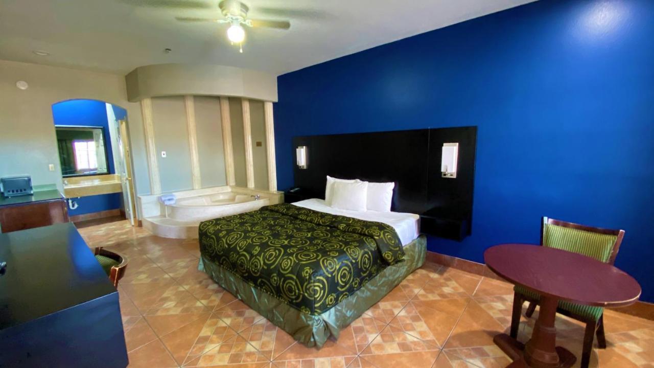 Texas Inn Alamo Экстерьер фото